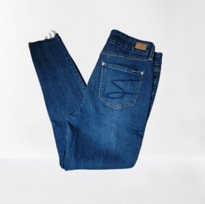 Seven Women's Blue Cut-off Skinny Jeans Size 10